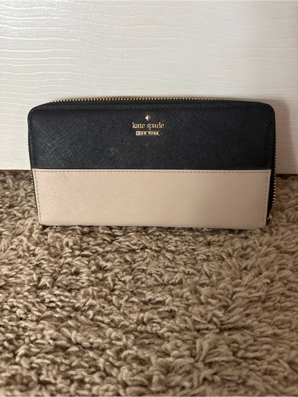 kate spade Black and Beige Zip-Around Wallet